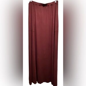 NWOT Women’s Maxi Skirt Comfy Stretch Fabric Elasticized Waist